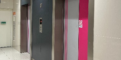 电梯的使用寿命到年限了更换由谁出钱呢？