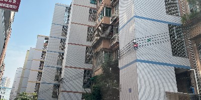 无障碍、成本与协调：论老旧小区加装电梯入户方式的三重考量