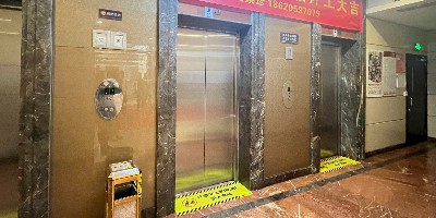 电梯更新